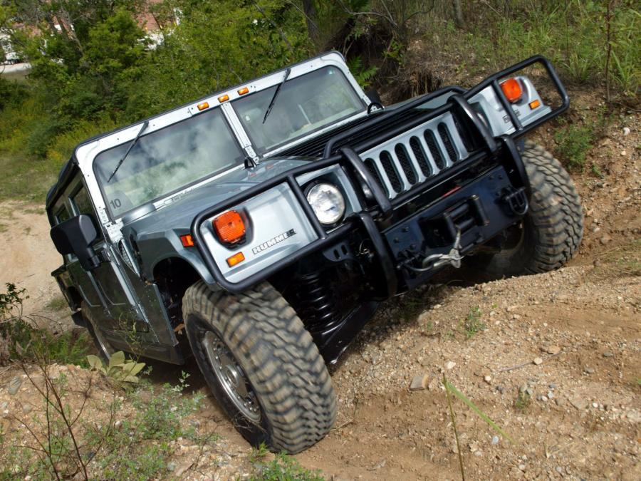  Hummer H1 Convertible 1992 года  (фото 11 из 40)